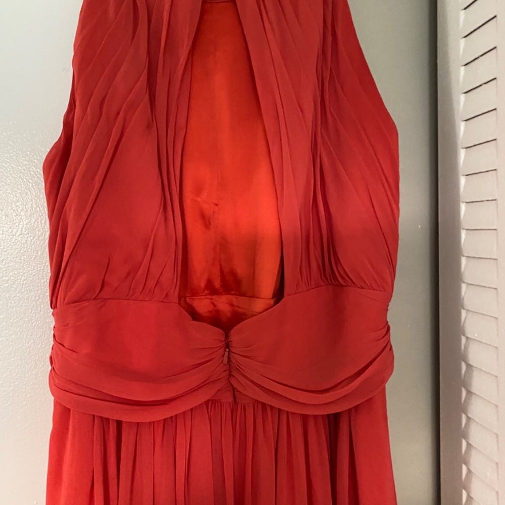 Dress - Picture 2 of 4